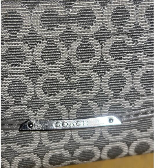 Coach Madison Slim Envelope Fabric Needlepoint Op Art Mahogany Wallet - Picture 3 of 8